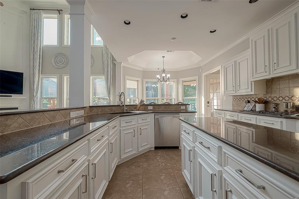 8807 Stones Throw Lane, Missouri City, Texas image 20