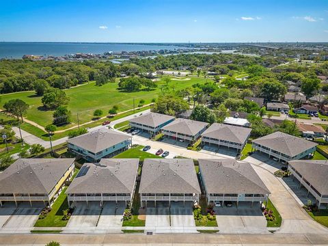 A home in Seabrook