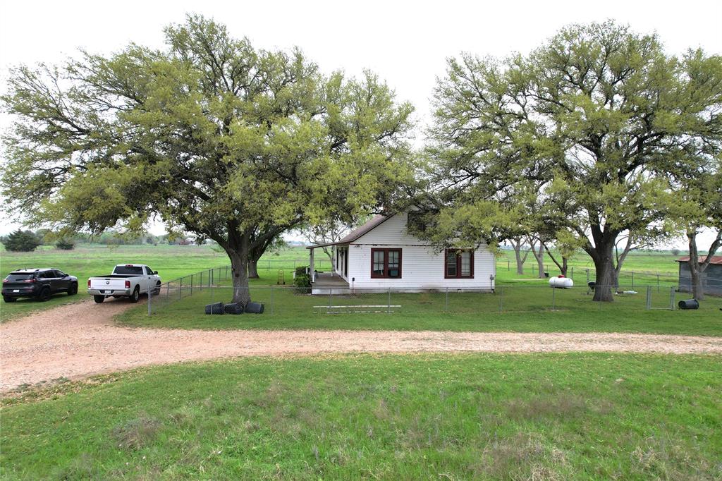 521 Fm 1291, Round Top, Texas image 23