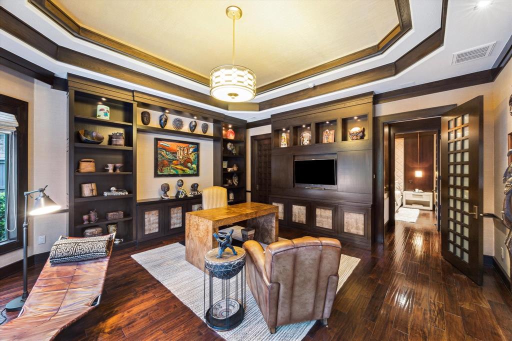 505 Hunters Lane, Friendswood, Texas image 22