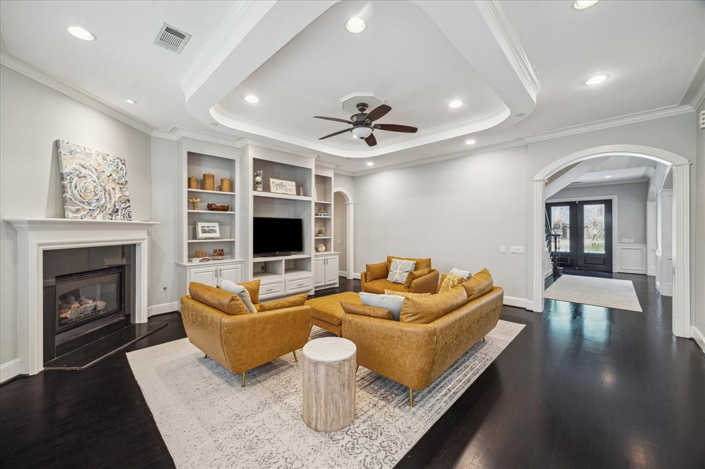 5311 Patrick Henry Street