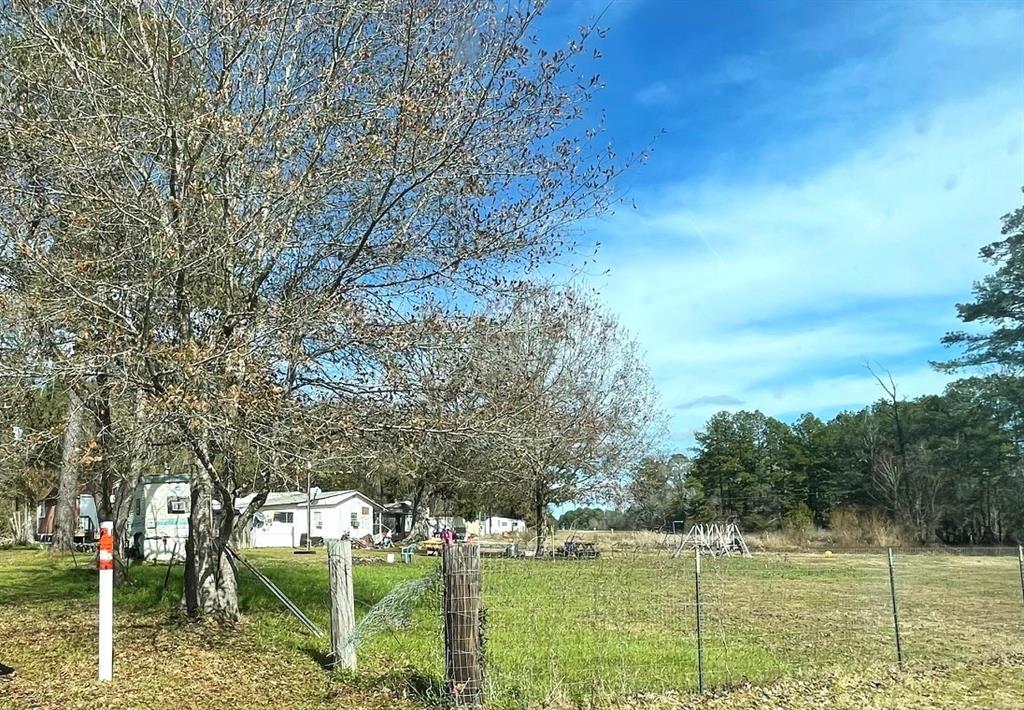 31 County Road 386 Off Fm 1725