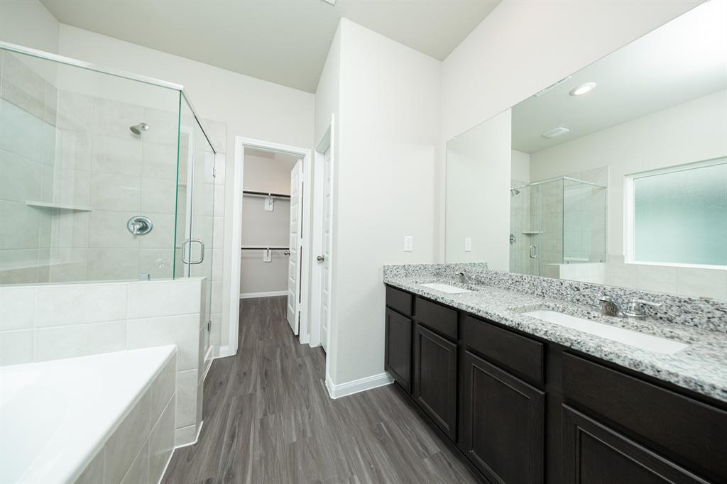5103 Hector Gustavo Drive, Rosharon, Texas image 11
