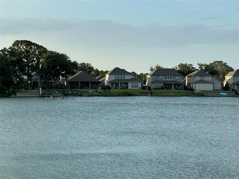 A home in Seabrook