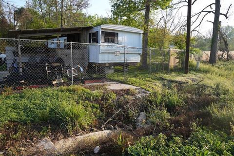 A home in New Caney