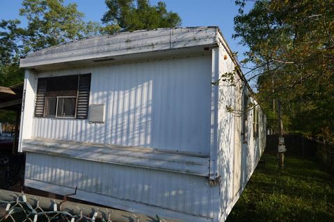 A home in New Caney