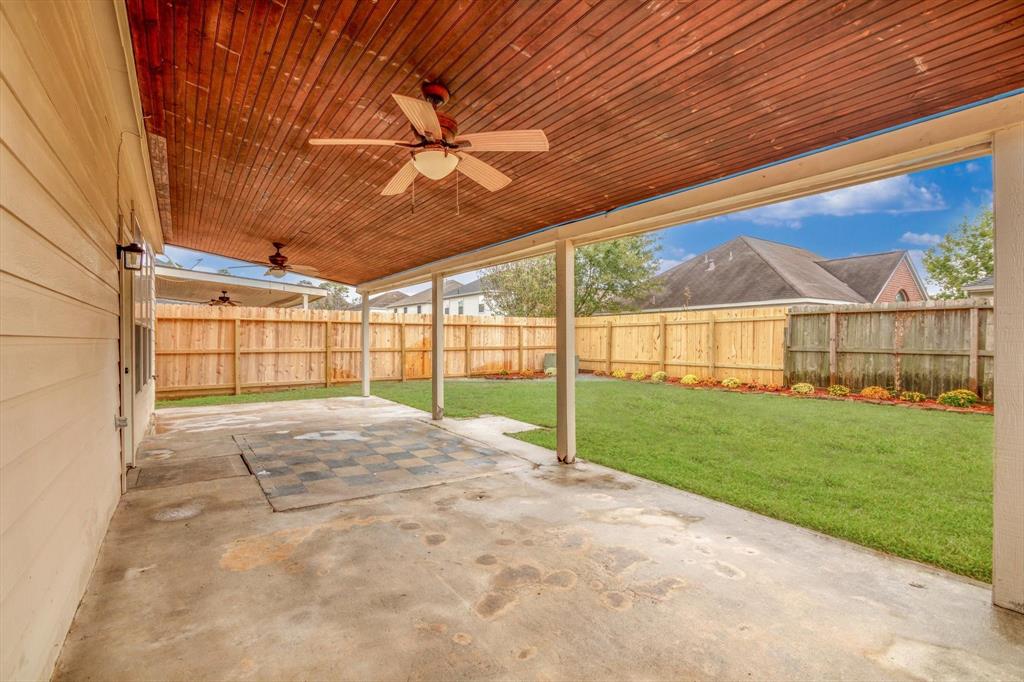 12302 Hawthorne Hill Circle, Humble, Texas image 39