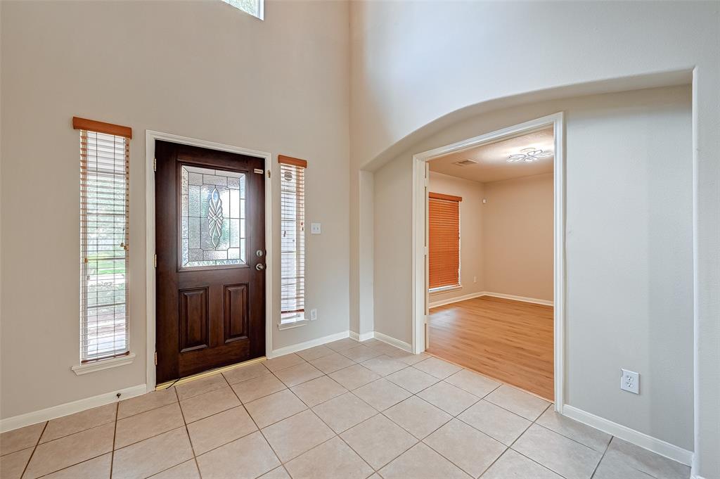 2310 Diamond Springs Drive
