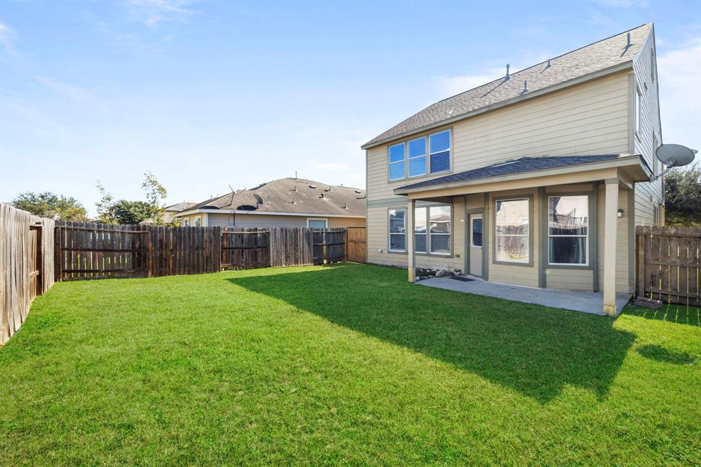 26122 Parkman Grove Drive