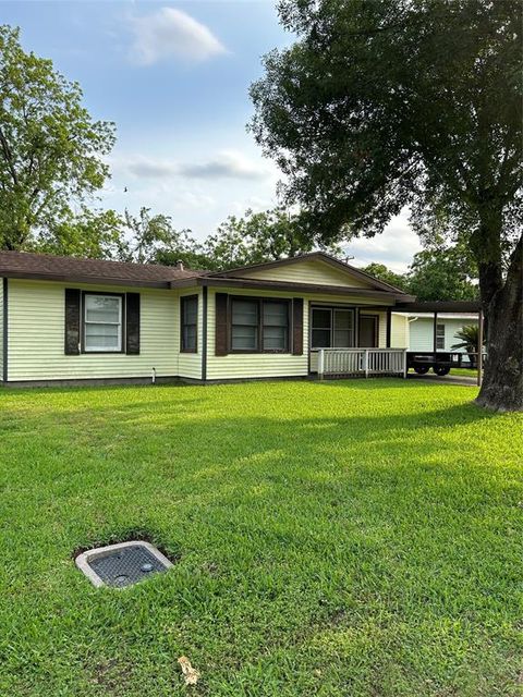 A home in Texas City