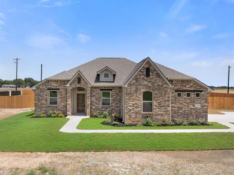 Photo of 101 Court Side, Snook, TX 77878 (MLS # 17639139)