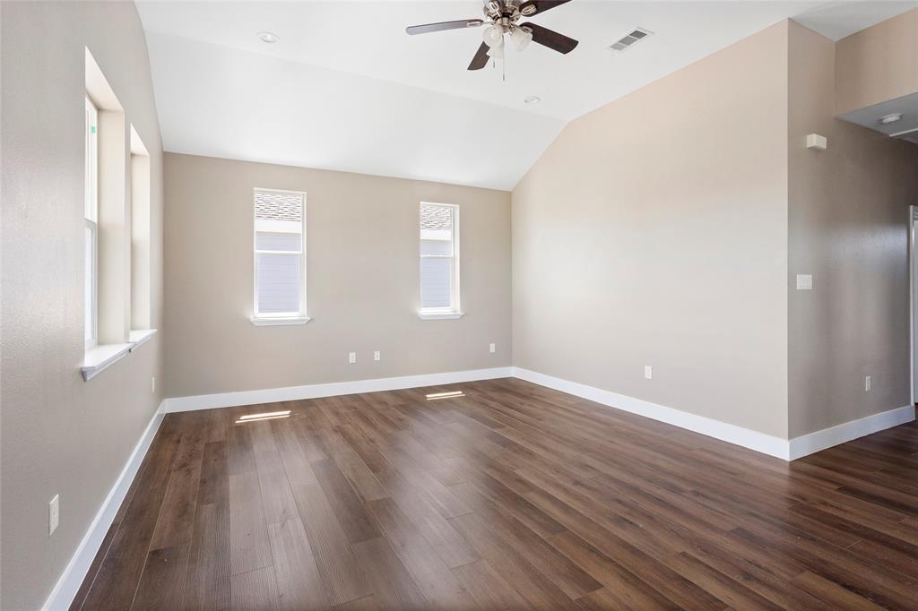 1226 9th St, San Leon, Texas image 7