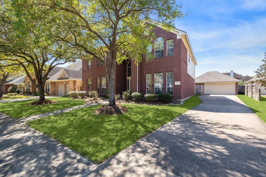 3202 Timberwood Drive, Pearland, Texas image 2