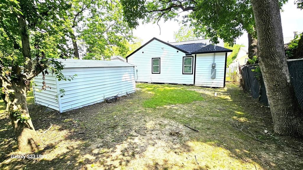 4526 Dixie Drive, Houston, Texas image 42
