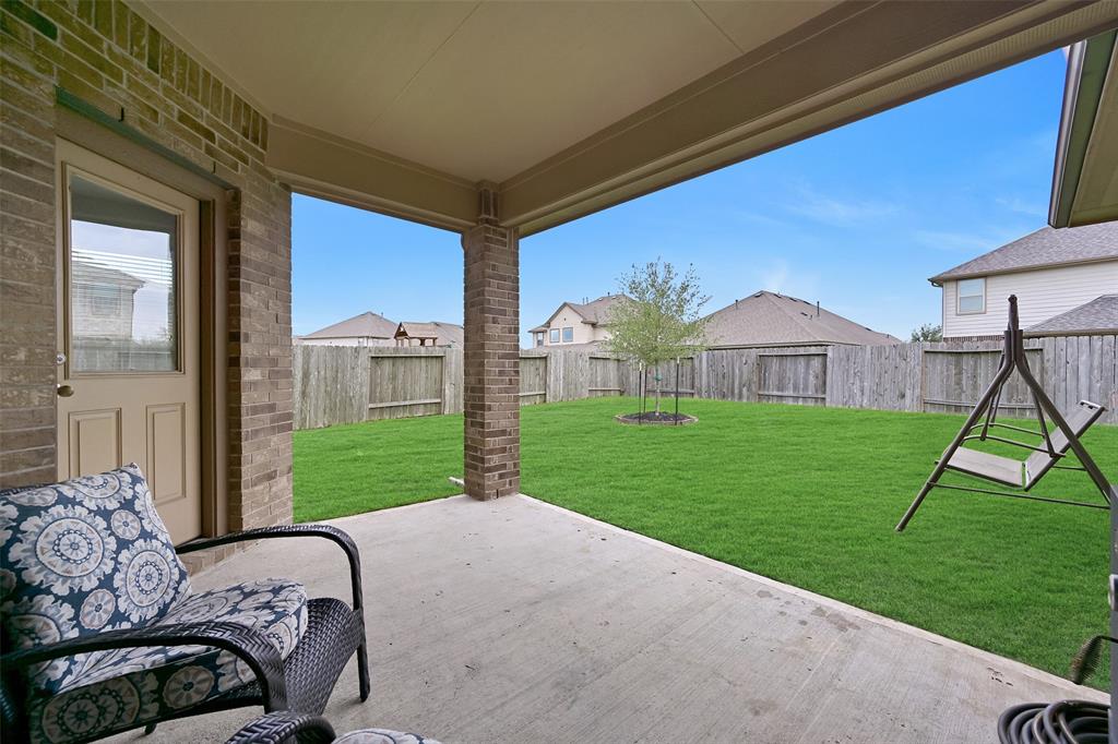 2708 Merlin Lane, Pearland, Texas image 24