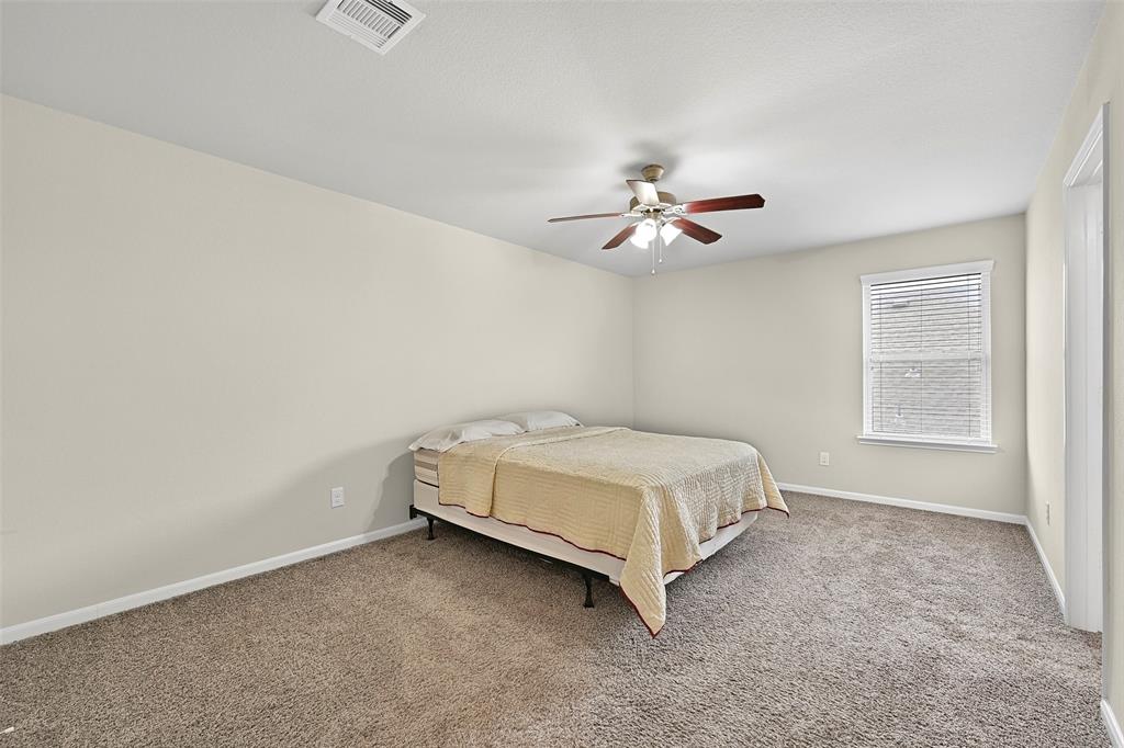2708 Merlin Lane, Pearland, Texas image 18