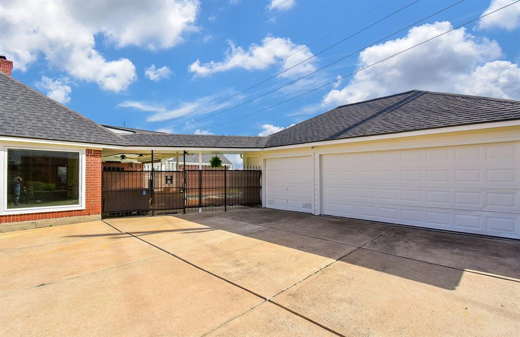 3119 Prosperity Drive S