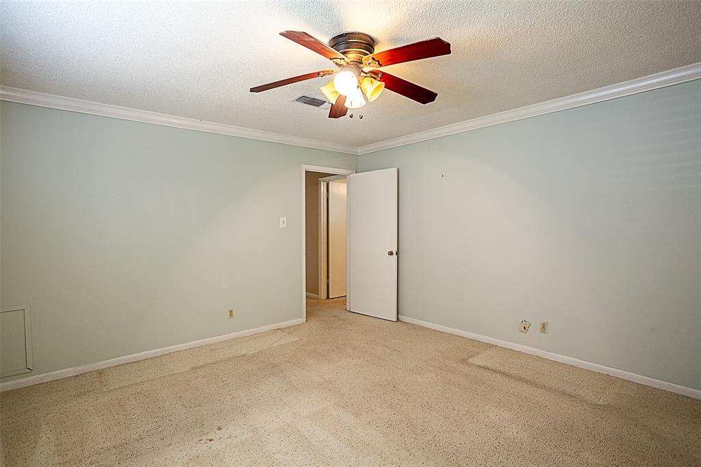 2812 Fairway Drive, Orange, Texas image 28