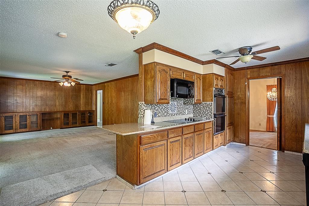 2812 Fairway Drive, Orange, Texas image 15