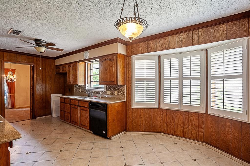 2812 Fairway Drive, Orange, Texas image 14