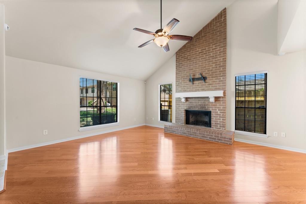 16926 Castleton Farms Rd, Spring, Texas image 4