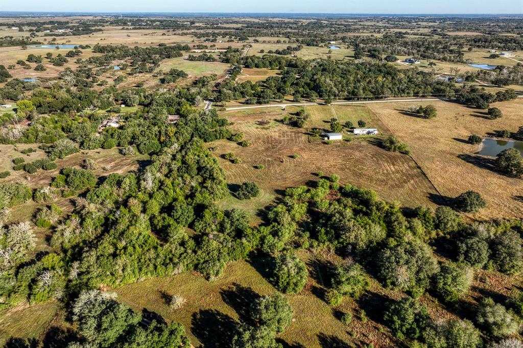 10702 Palestine Road, Brenham, Texas image 11