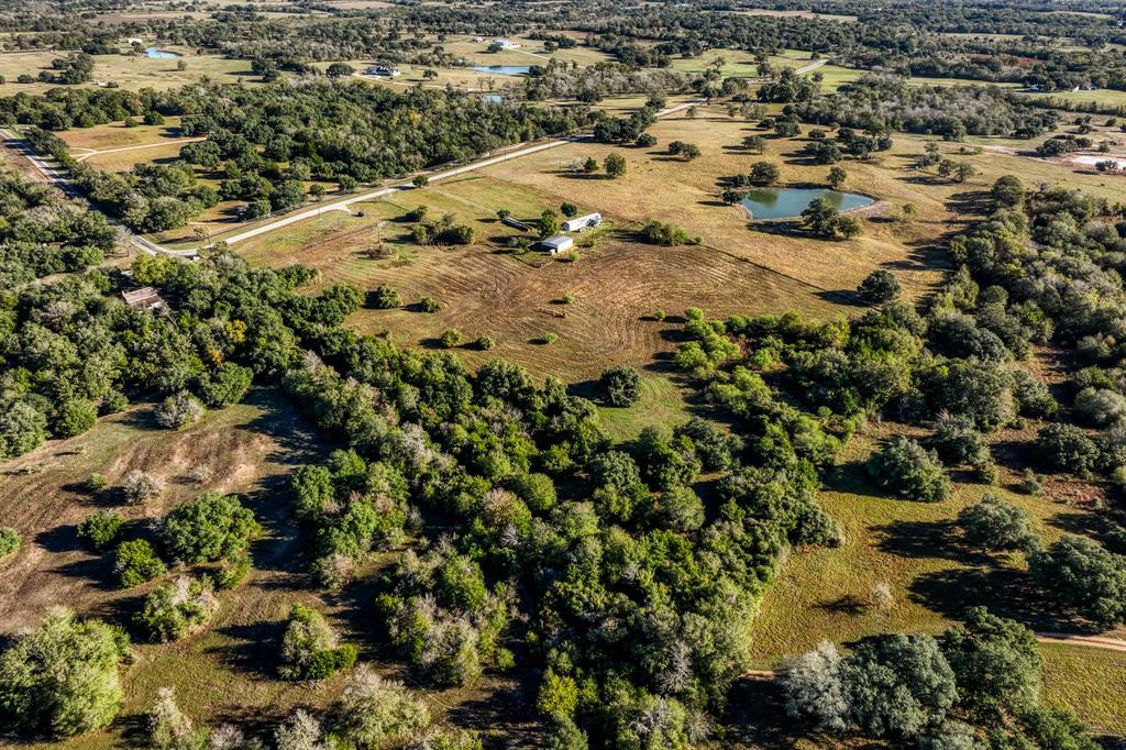 10702 Palestine Road, Brenham, Texas image 9