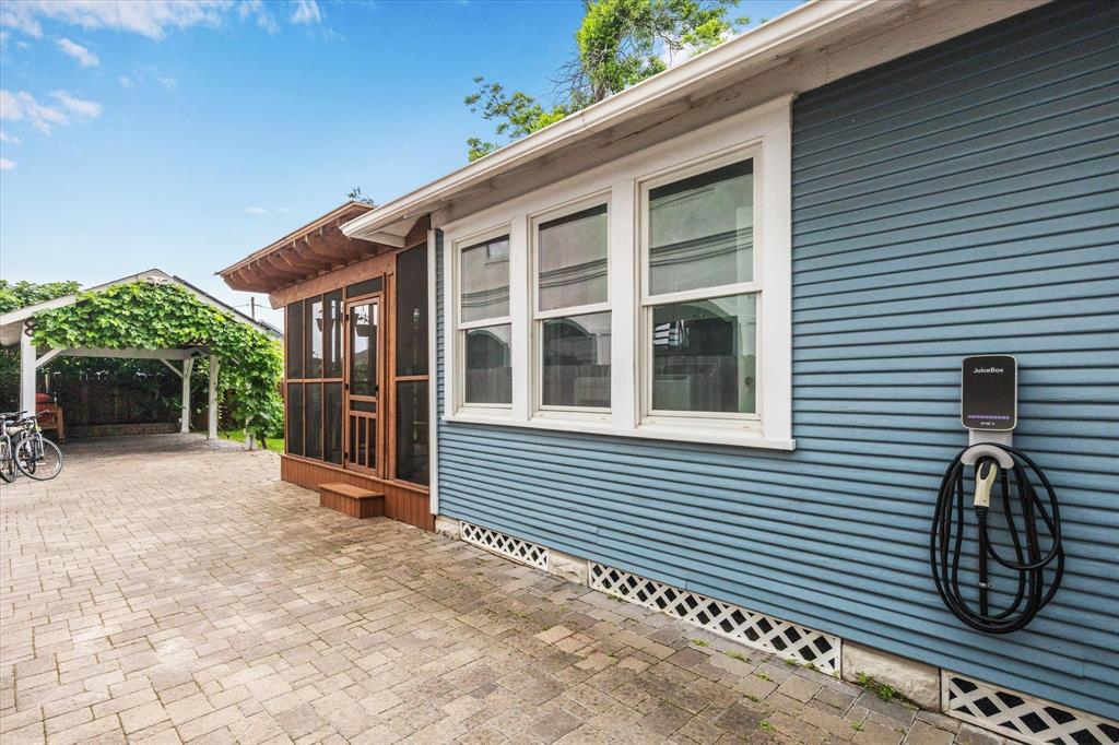 1206 Northwood Street, Houston, Texas image 28