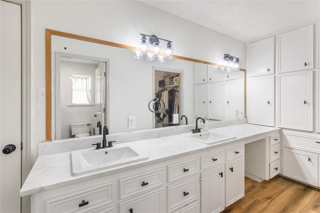 2701 Apple Creek Circle, Bryan, Texas image 24