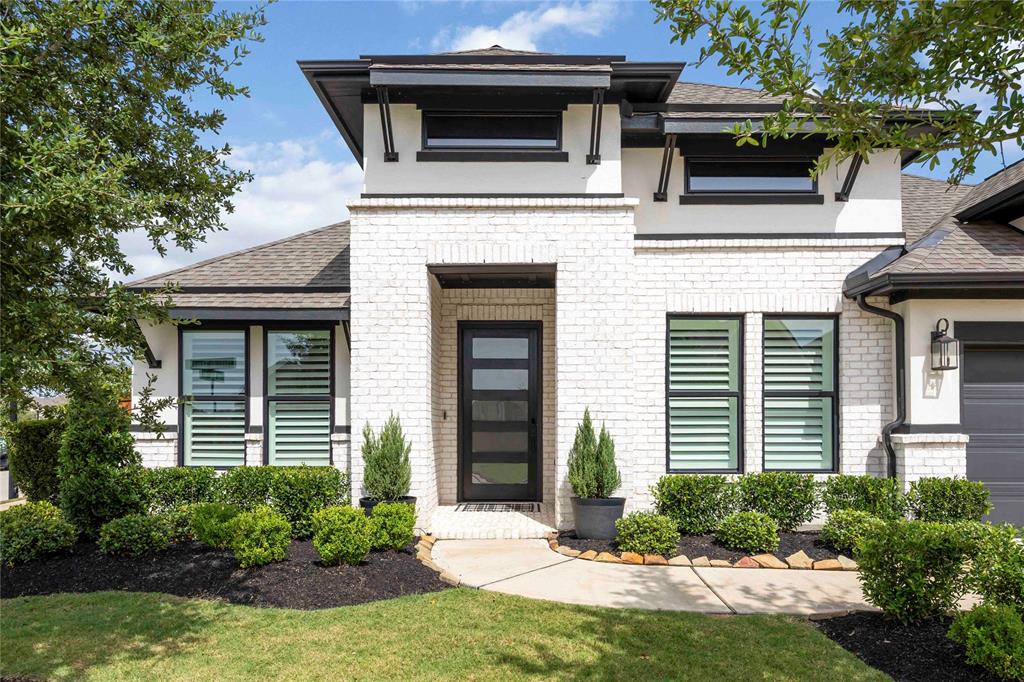 11822 Creekside Shore Circle