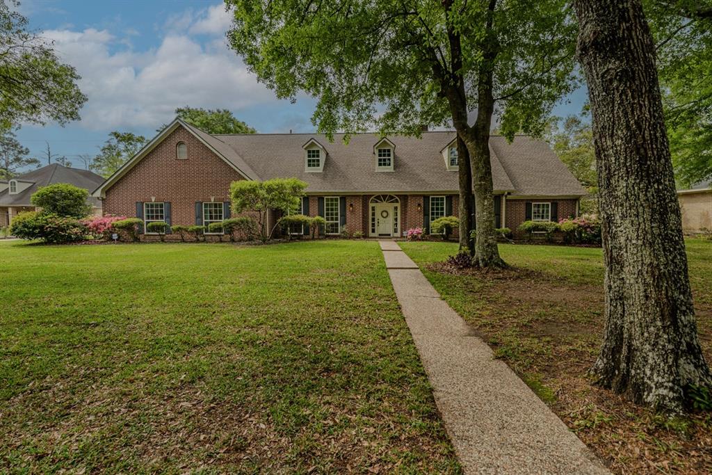 5 Bayou Bend Place, Beaumont, Texas image 1