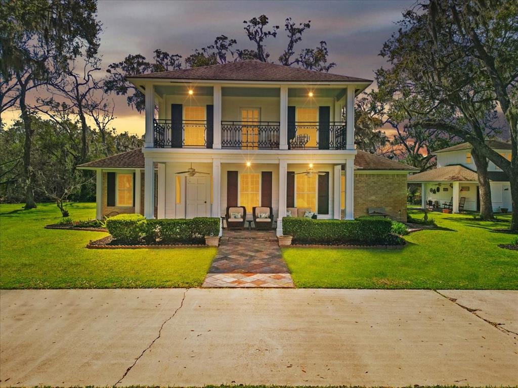 2015 Pecan Ln Ln, Lake Jackson, Texas image 3