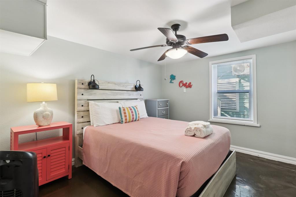 2217 28th Street Street, Galveston, Texas image 25