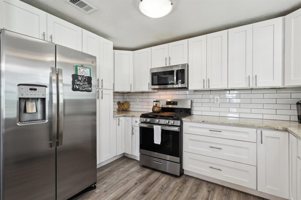 2217 28th Street Street, Galveston, Texas image 12