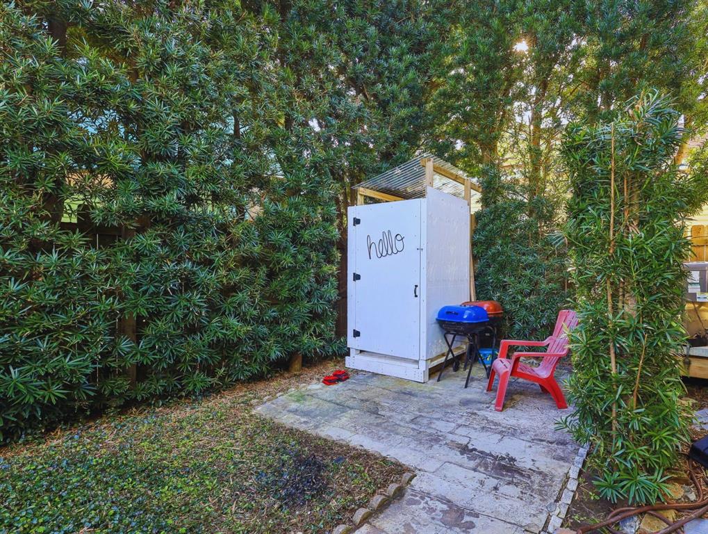 2217 28th Street Street, Galveston, Texas image 32