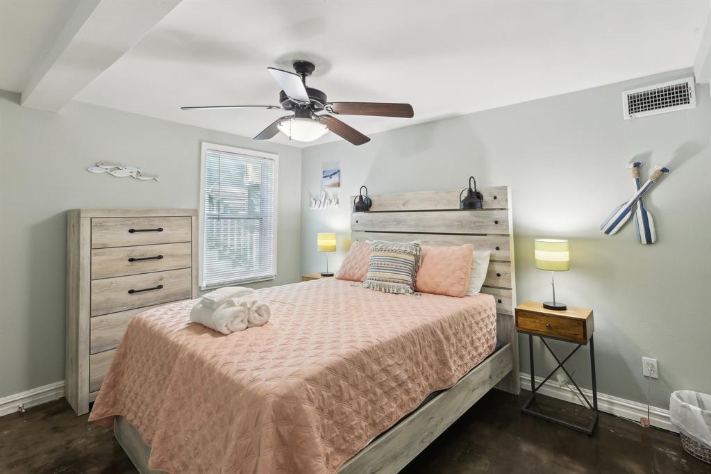 2217 28th Street Street, Galveston, Texas image 26