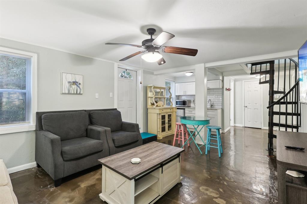 2217 28th Street Street, Galveston, Texas image 21