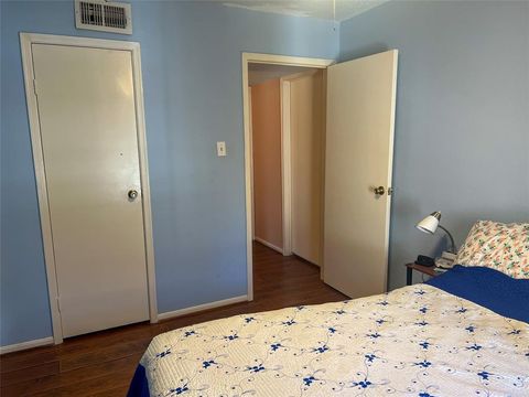 Tiny photo for 3770 Lovers Wood Lane #904, Houston, TX 77014 (MLS # 50086594)