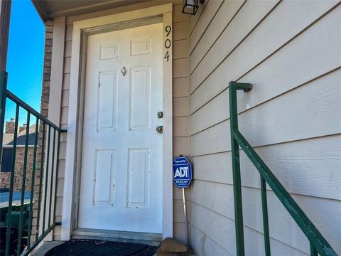 Tiny photo for 3770 Lovers Wood Lane #904, Houston, TX 77014 (MLS # 50086594)