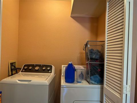 Tiny photo for 3770 Lovers Wood Lane #904, Houston, TX 77014 (MLS # 50086594)