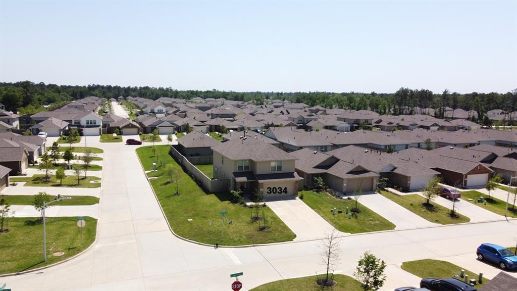 3034 Twisted Myrtle Drive, Conroe, Texas image 42