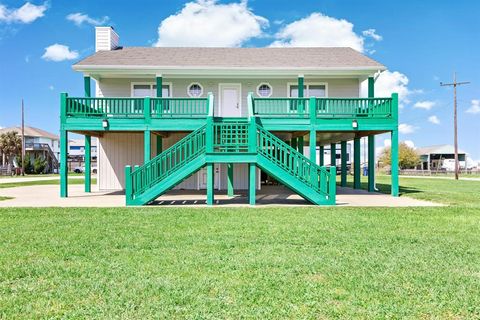 A home in Crystal Beach