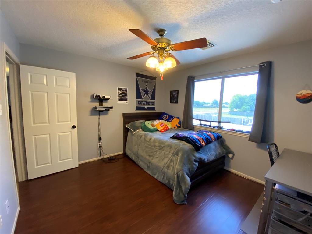 2010 Deervalley Street, Deer Park, Texas image 28