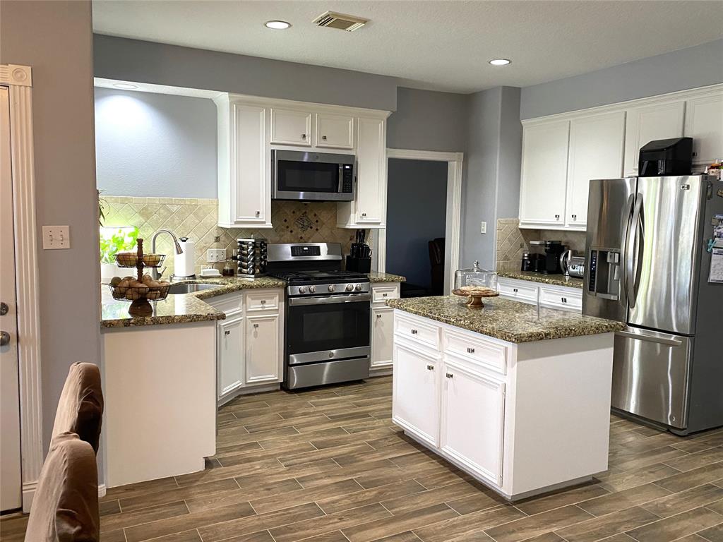 2010 Deervalley Street, Deer Park, Texas image 14