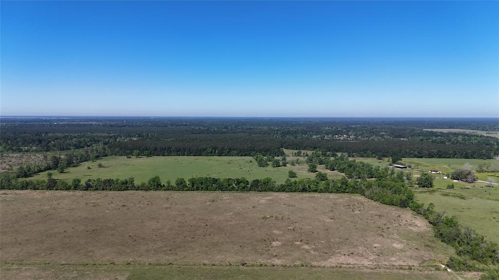 0013 Cr 2315, Dayton, Texas image 4