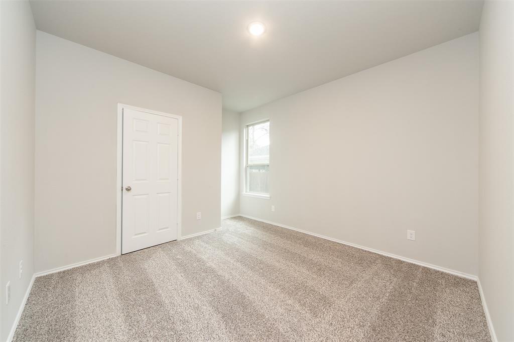4926 Pleasure Lake Drive, Willis, Texas image 17