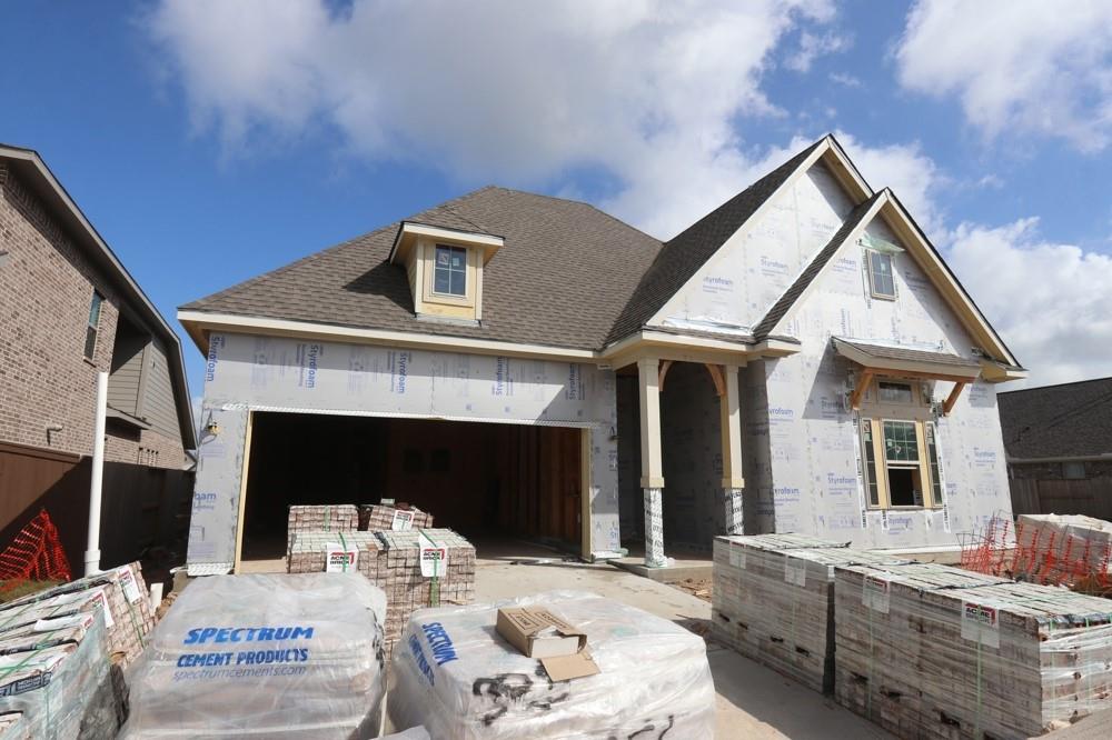 5823 Seagrass Drive