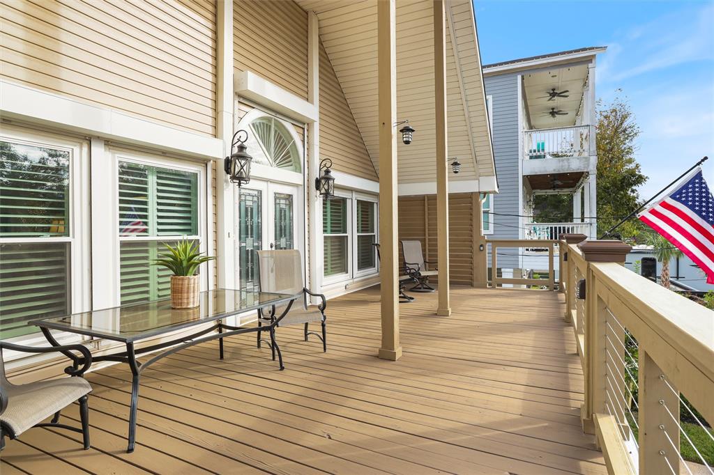 225 Queen Road, Clear Lake Shores, Texas image 3