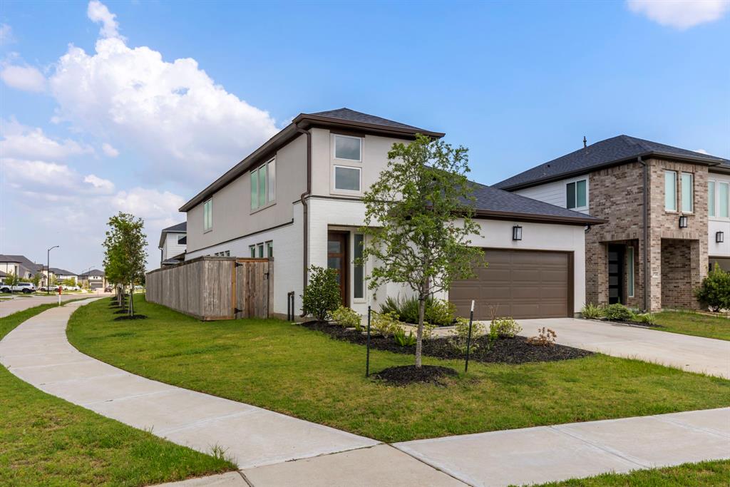 8722 Riverton Ridge Road