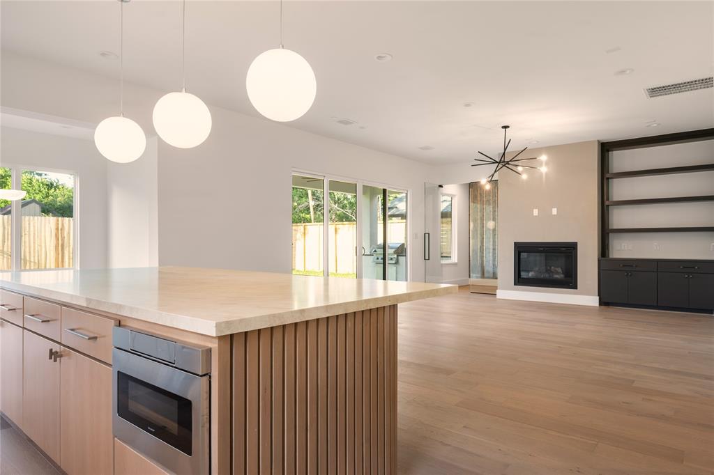 966 Lamonte Lane, Houston, Texas image 3